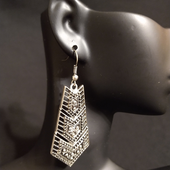 Jewelry - New Stylish Silver Large Hanging Earrings